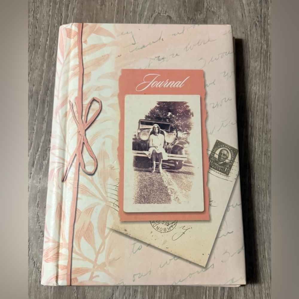 Elegant Vintage Style Pink Writing Journal Spiral Bound Photo Insert Notebook - Picture 2 of 3